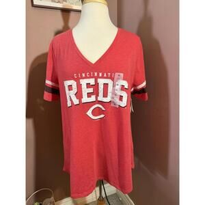 Cincinnati Reds V Neck T Shirt Womens Size XL Old Navy Brand New
